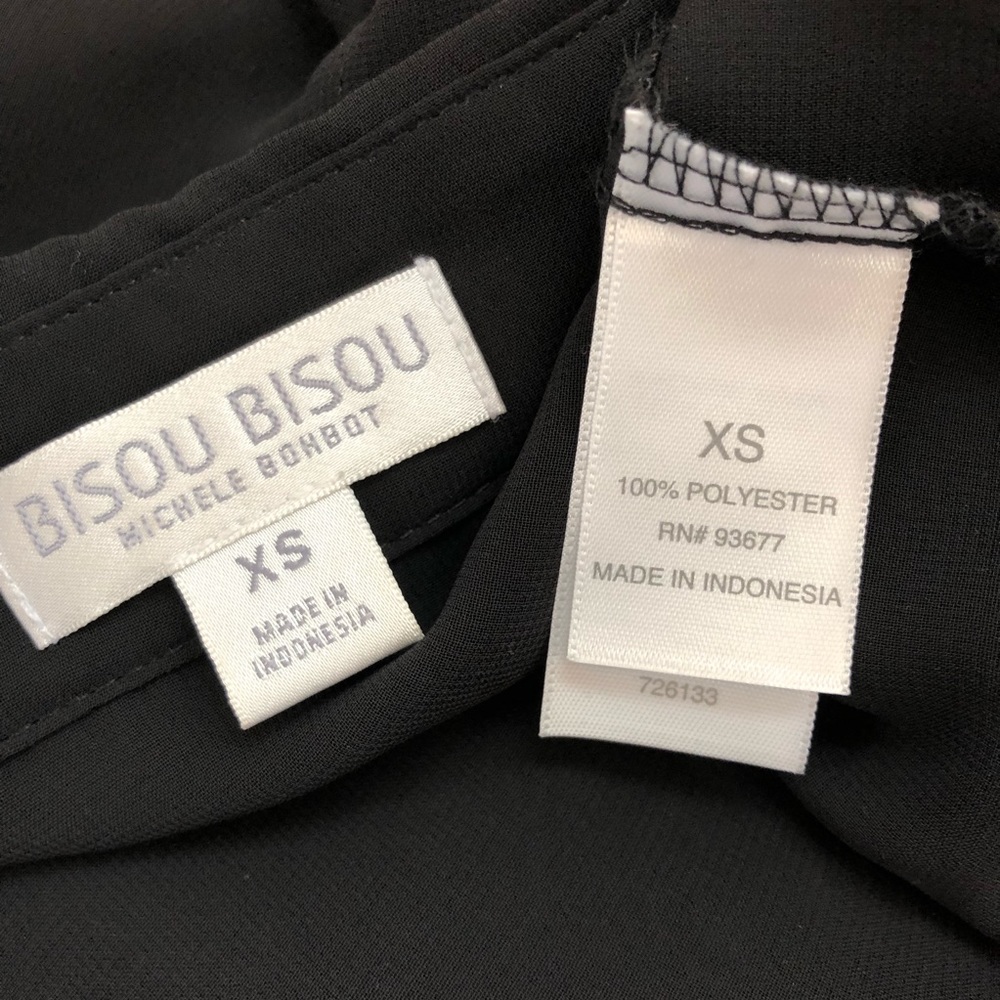 Bisou Sheer Cold Shoulder Hi Lo Blouse - Picture 8 of 8